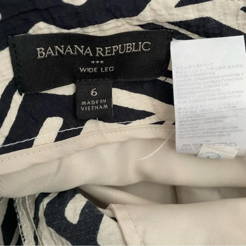 Banana Republic Pleated High Waist Wide Leg Black Cream Pants Nwot size 6